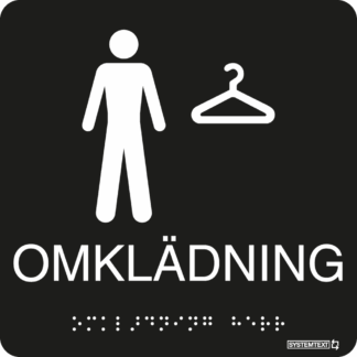 Svart taktil skylt med texten "OMKLÄDNING" med symbol och punktskrift – tillgänglig för synskadade.